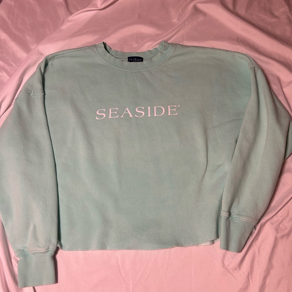 Women’s The Seaside Style Mint Green Sz Small Raw Hem Cropped Crewneck Sweatshir